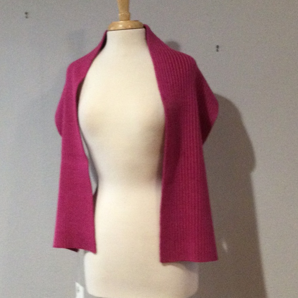 Neve Designs Scarf - Picture 2 of 11